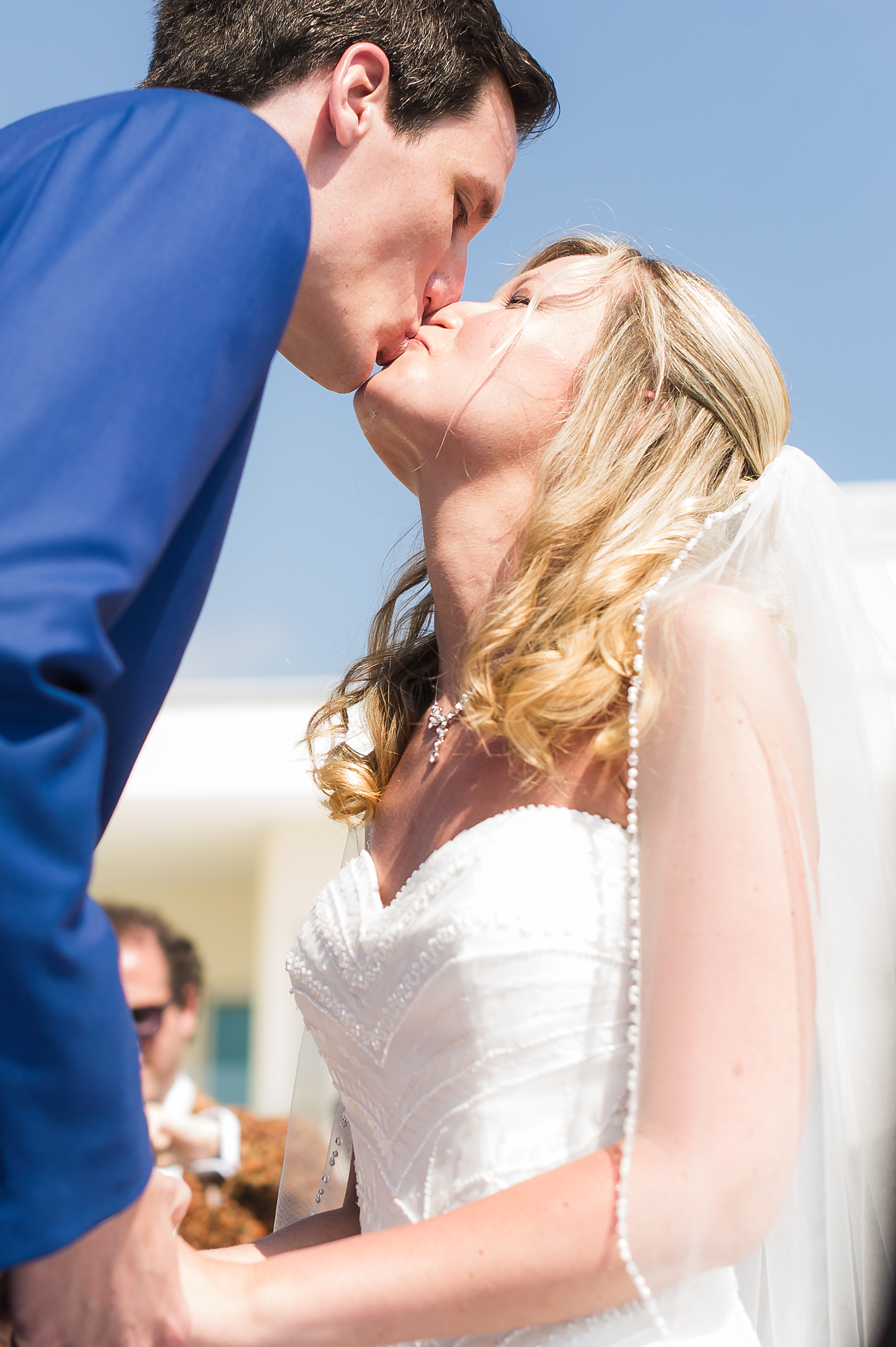 Bride & Groom kiss