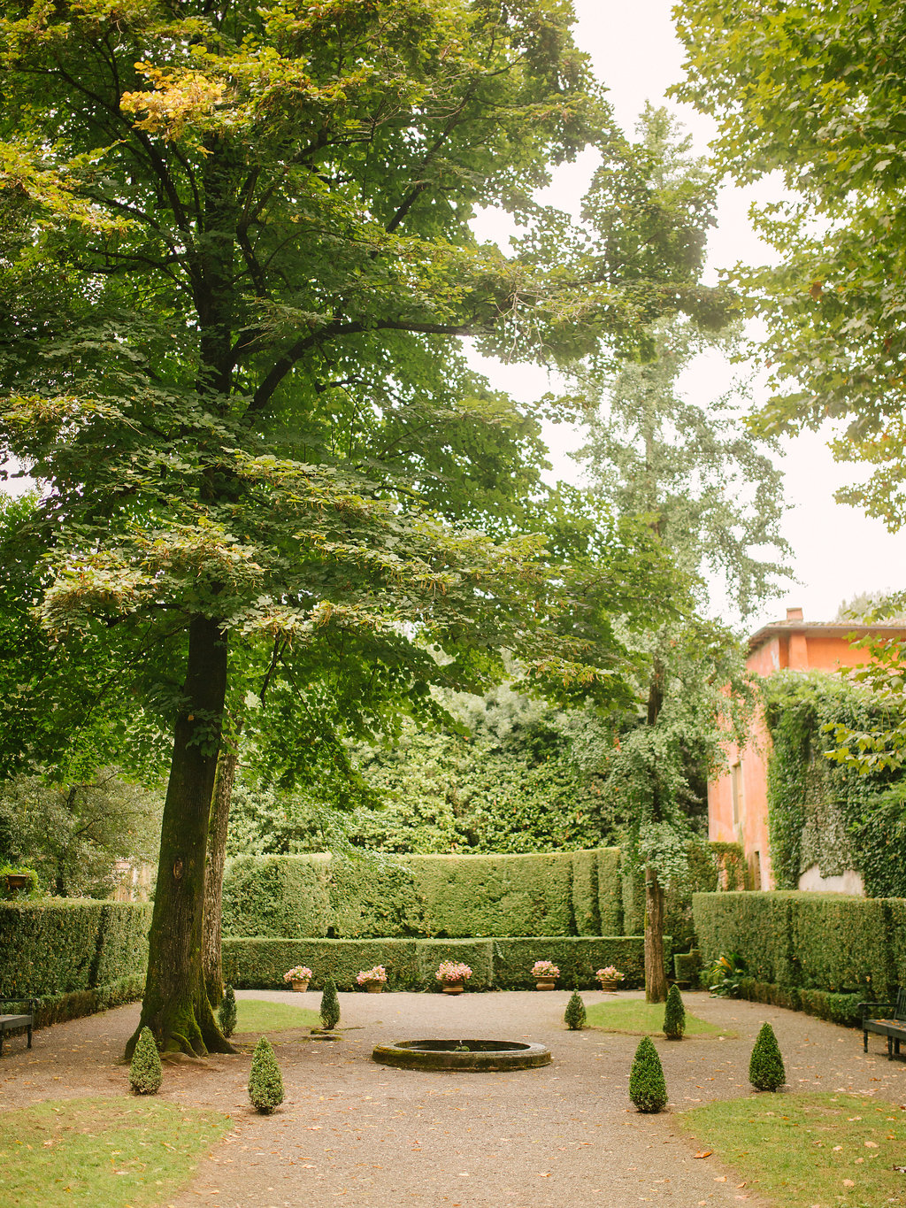Park in Villa Grabau, destination wedding in Tuscany