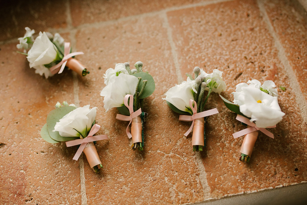 Flowers, destination wedding in Tuscany Villa