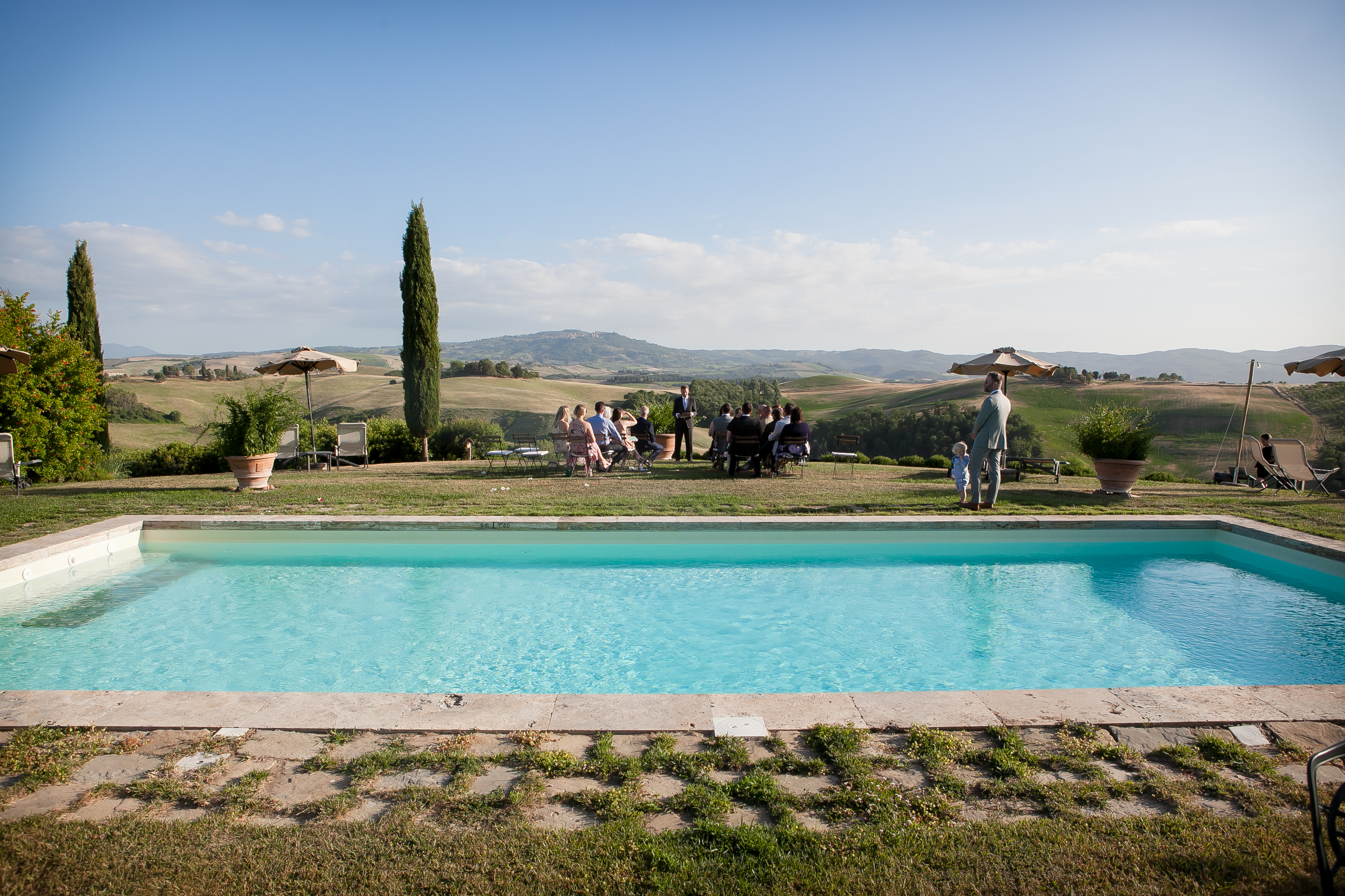 Outdoor ceremony, countryside wedding in Tuscany