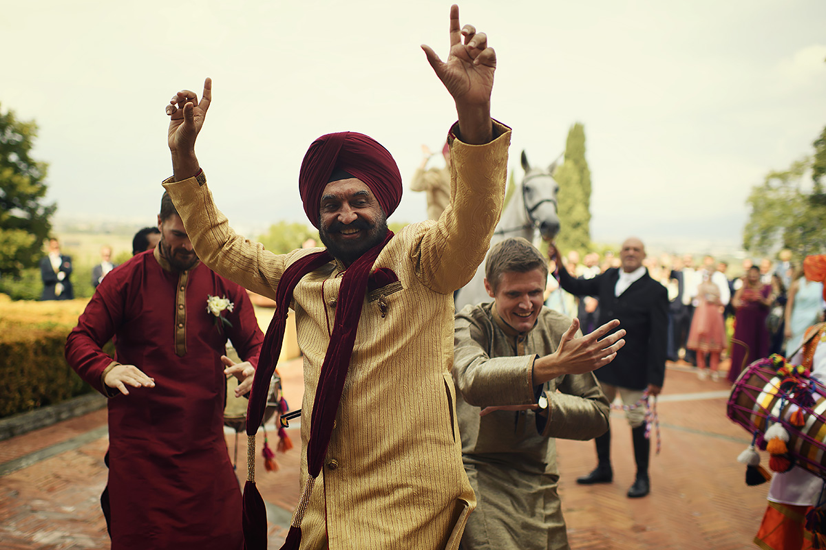 Baraat in Italy - Punjabi Wedding - Italian Wedding Designer