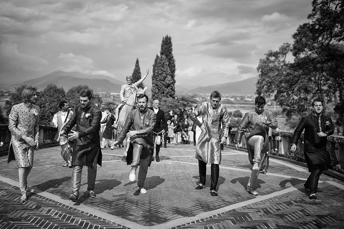 Baraat in Italy - Indian ceremony - Italian Wedding Designer