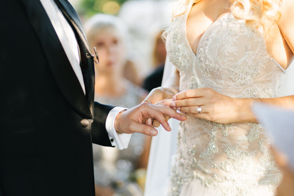 Exchange of rings - Wedding at Villa Le Fontanelle - Italian Wedding Designer
