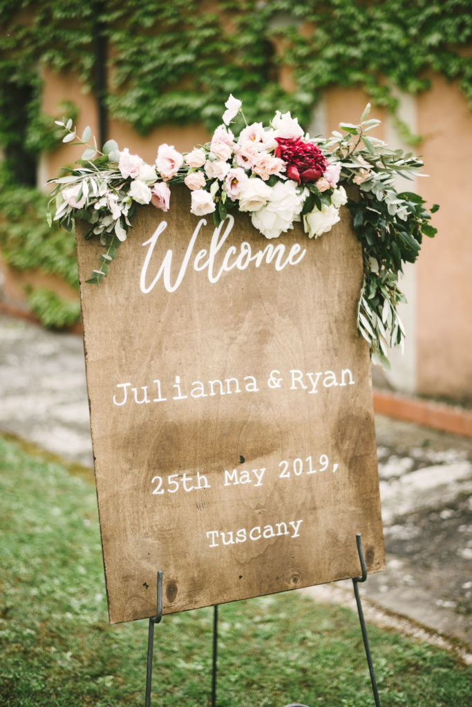 Wedding Sign Manolo Blahnik shoes - Wedding at Villa La Selva - Italian Wedding Designer
