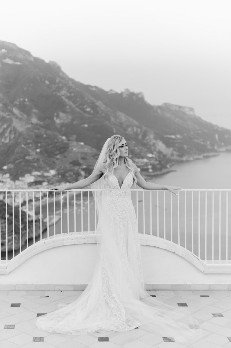 Bride at Villa Eva - Destination Wedding in Ravello - Italian Wedding Designer