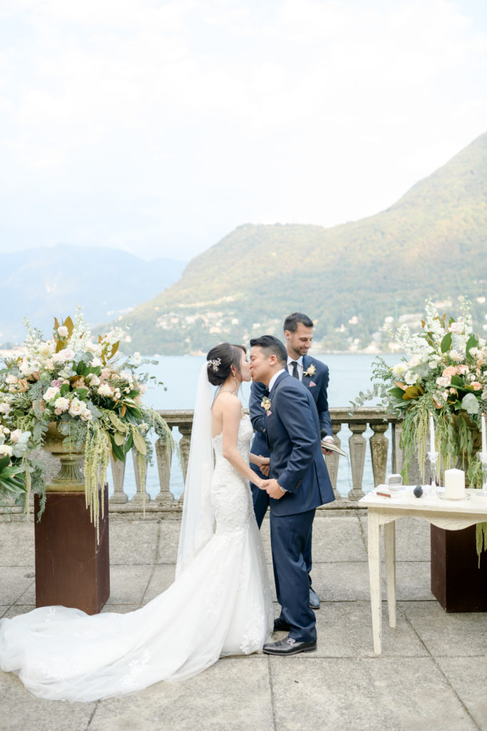 First Kiss Stunning wedding at Villa Pizzo - Italian Wedding Designer