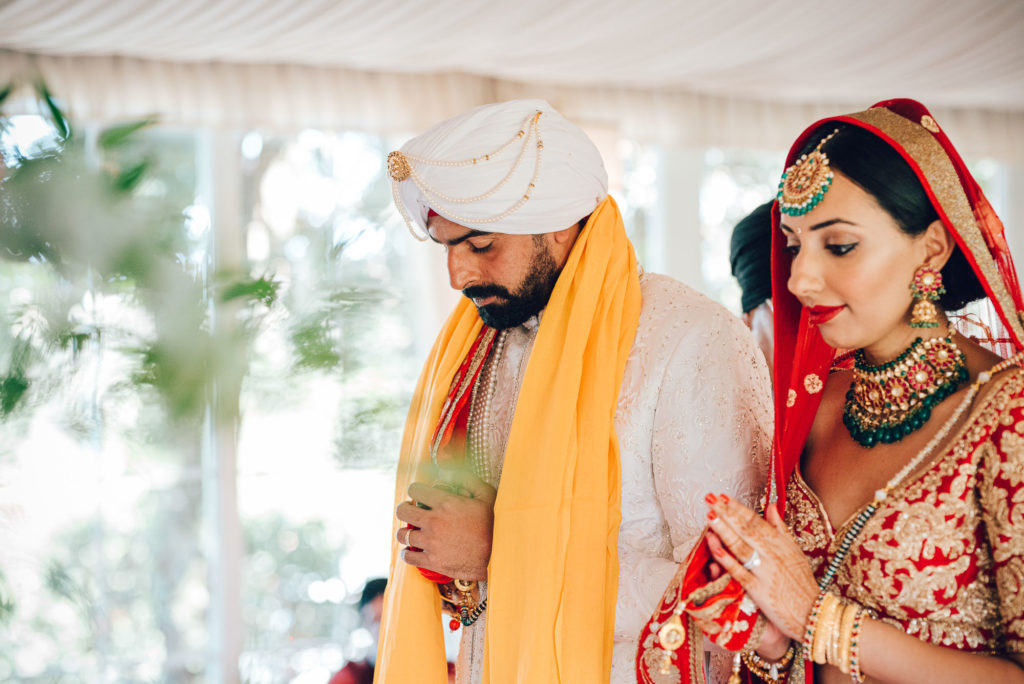 Sikh Bride and Groom Sikh ceremony Priest in Italy by Italian Wedding Designer