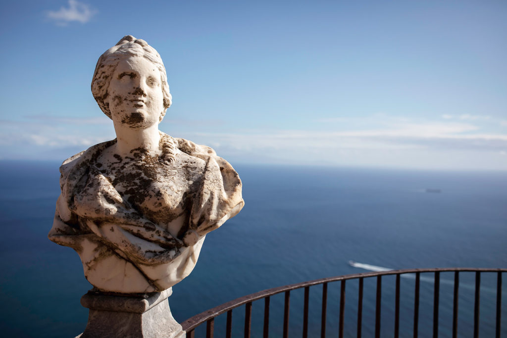 Infinity terrace Statue - Wedding at Villa Cimbrone - Italian Wedding Designer