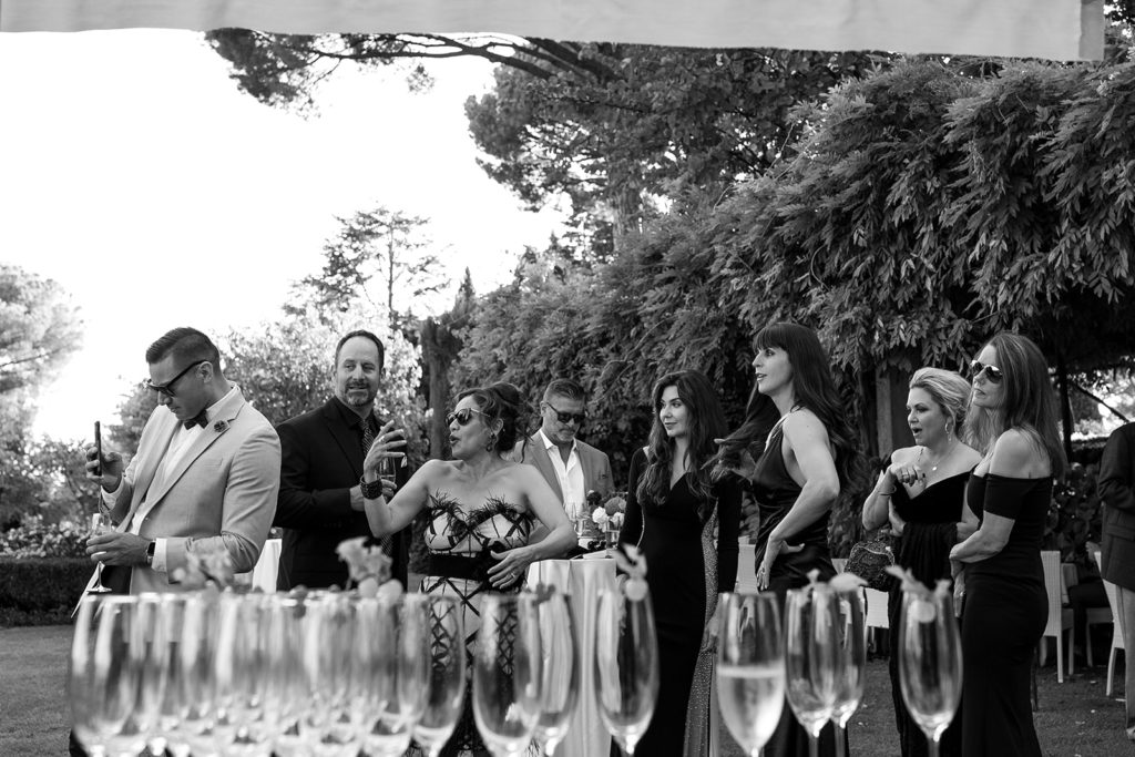 Refreshement before ceremony - Wedding at Villa Cimbrone - Italian Wedding Designer