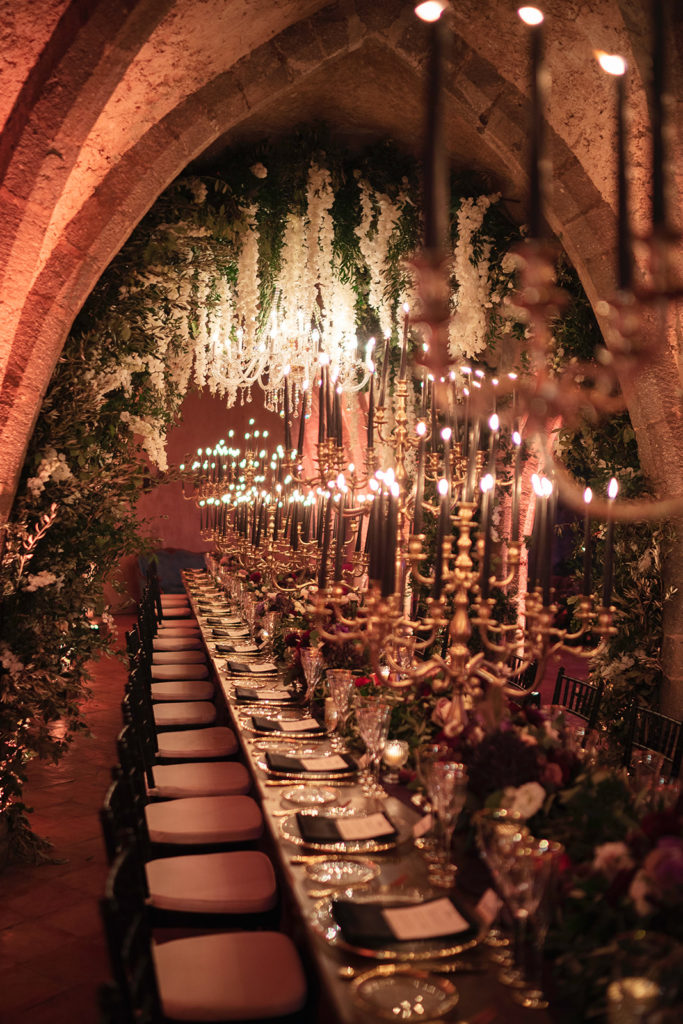Table decoration by Flowers Living - Wedding at Villa Cimbrone - Italian Wedding Designer