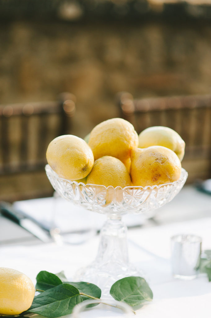 Lemon decoration - Wedding at Villa Vignamaggio - Italian Wedding Designer