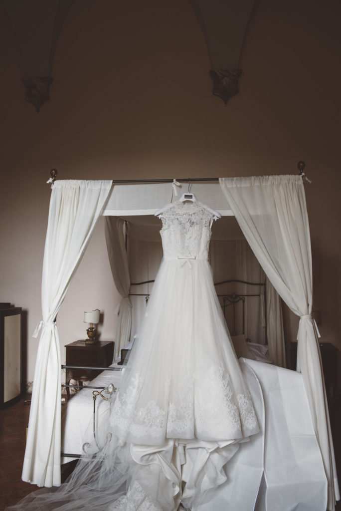 Wedding gowns - Wedding at Castello di Meleto - Italian Wedding Designer