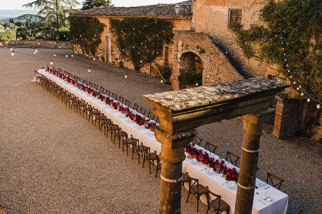 outdoor wedding dinner tuscany - 3 days event at Villa Catignano - Italian Wedding Designer