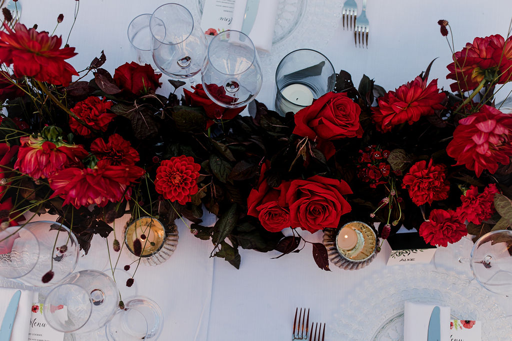 Wedding red floral decoration - 3 days event at Villa Catignano - Italian Wedding Designer