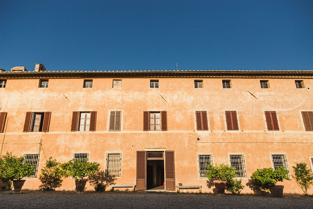 Villa Catignano facade - 3 days event at Villa Catignano - Italian Wedding Designer