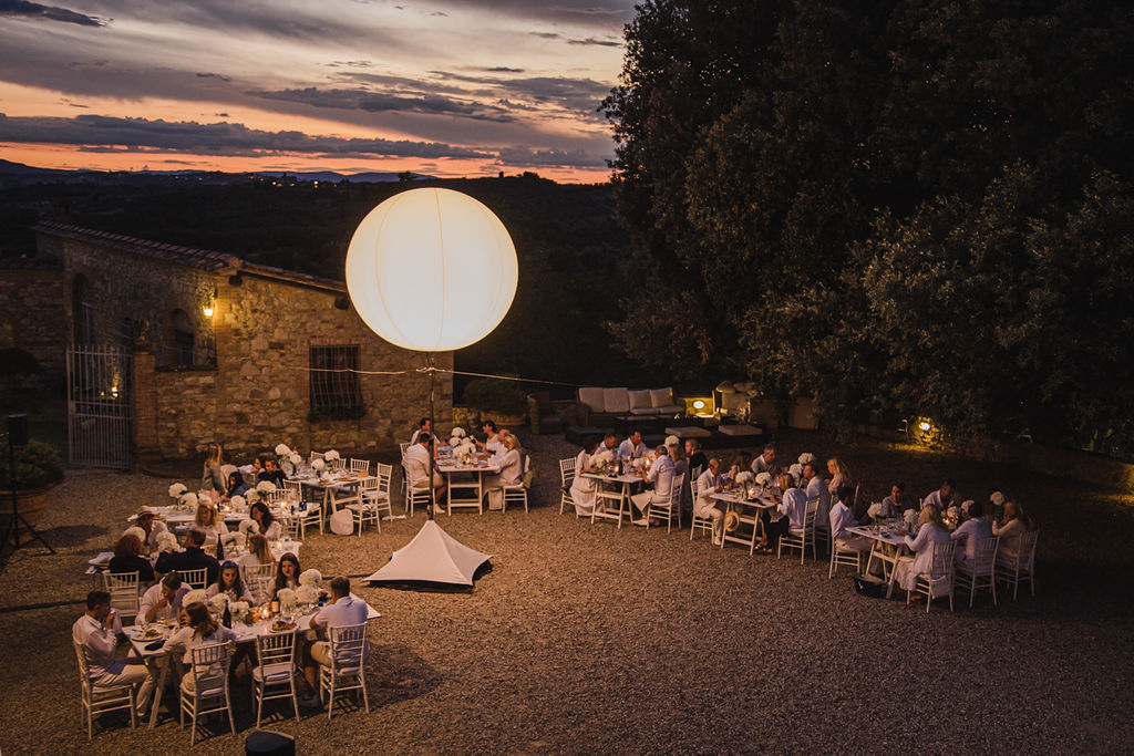 Helium light Ballon- 3 days event at Villa Catignano - Italian Wedding Designer