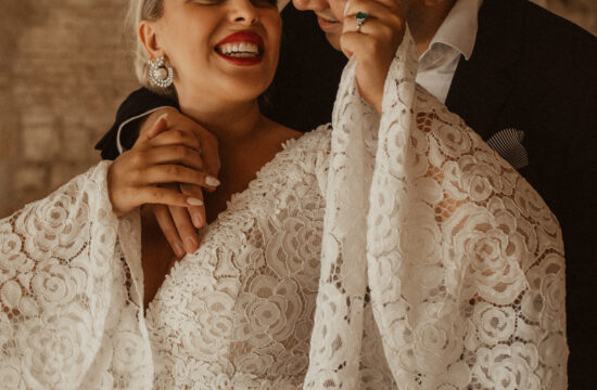 Persian couple getting married in Italy - Couple photoshoot in San Galgano Abbey - Italian Wedding Designer